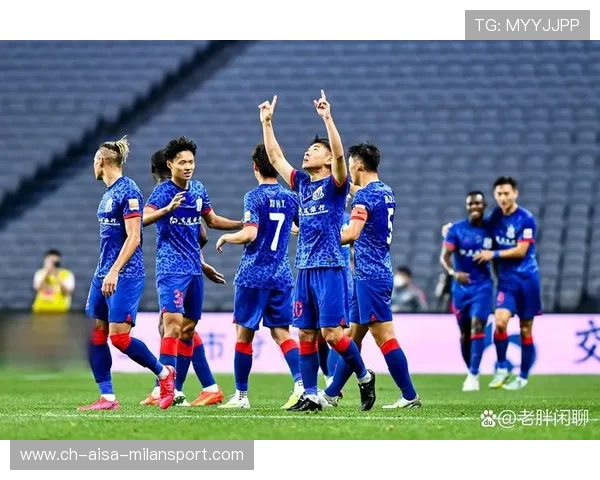 海港争冠关键:国足曾被喷惨的他成球队核心 海港争冠关键:国足曾被喷惨的他成球队核心