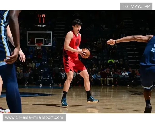 杨瀚森仍需调整，首发表现逐渐有亮点