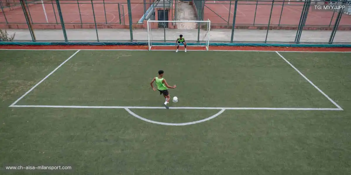 「从草根到巅峰，每一份坚持都值得被记录！📸上传你的故事，赢取专属奖励！」