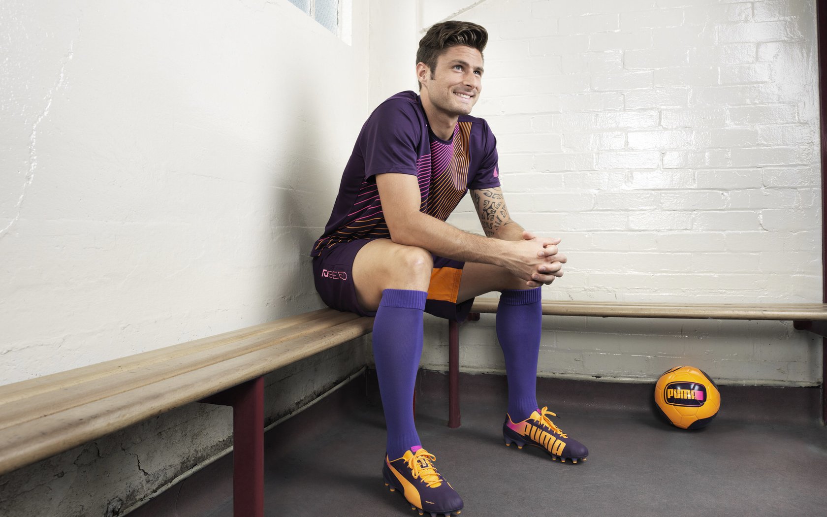 世界杯绝佳进球：令人热血沸腾的瞬间合集，足球世界杯精彩进球集锦